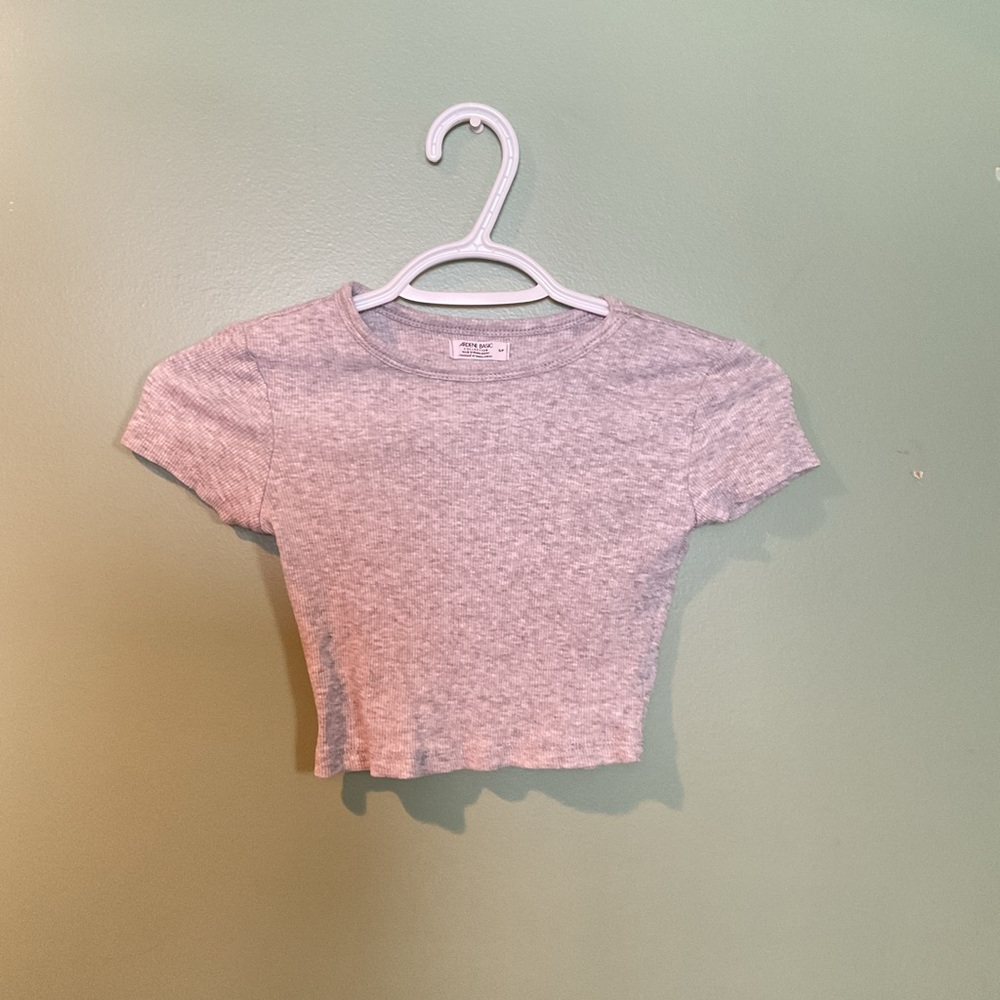 Basic Ribbed Cropped Tee